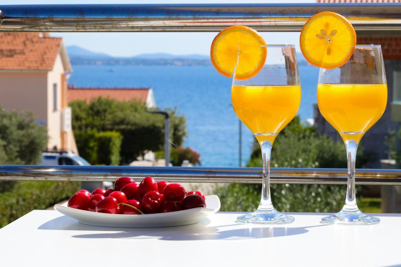 Apartment Villa Pino With Pool, Sauna & Jacuzzi